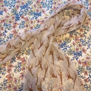 Giraffe print scarf!